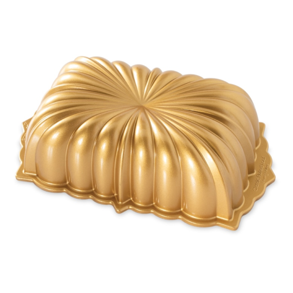 Classic Fluted loaf pan Gold - Nordic Ware